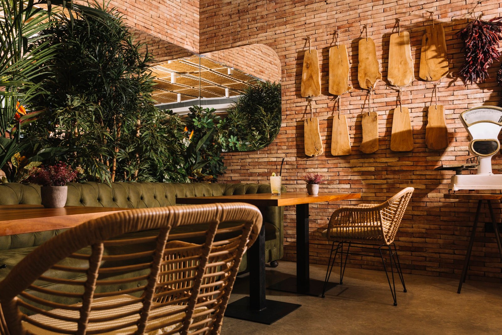 Restaurant commercial property